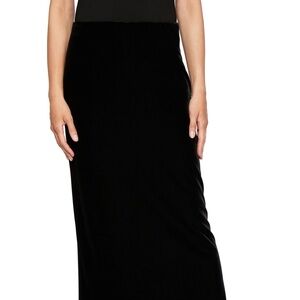 Max Studio Small Long Black Velvet Elastic waist skirt